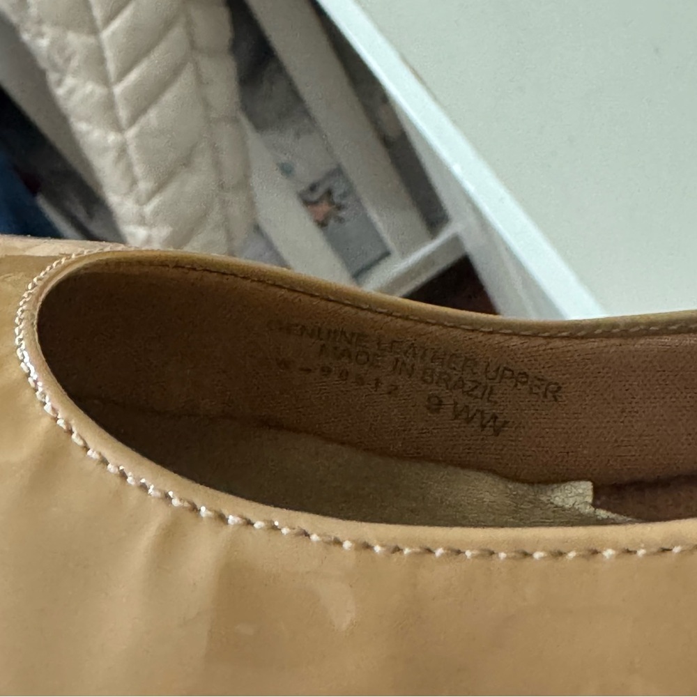The Walking Cradle Co Tan Heels - Picture 5 of 6